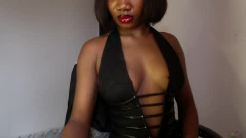 Snapshot of horny_goddess_delilah chatting on 06.24.26 delilah online show from 06.24.26