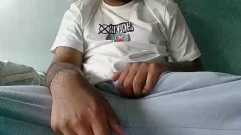 horny_hunk18 online show from 05.10.26