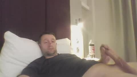 Snapshot of horny_jay86 chatting on 10.19.25 horny_jay86 online show from 10.19.25