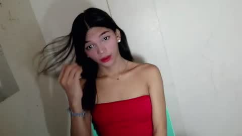 Snapshot of horny_rhiana chatting on 06.24.26 Rhiana online show from 06.24.26