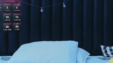 Khloe  online show from 10.03.25