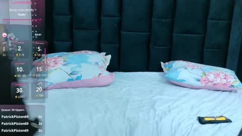 Khloe  online show from 02.08.26