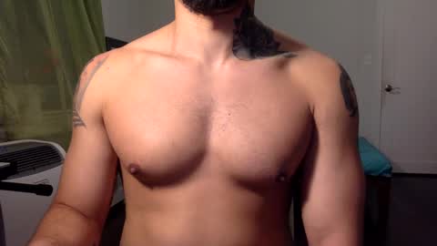 Snapshot of hornybbcxx chatting on 12.23.24 hornybbcxx online show from 12.23.24