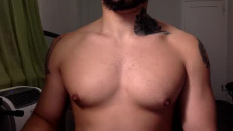 Snapshot of hornybbcxx chatting on 12.30.24 hornybbcxx online show from 12.30.24