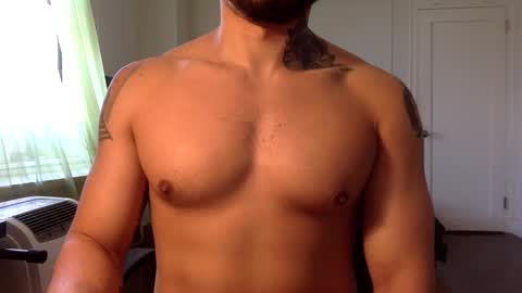 Snapshot of hornybbcxx chatting on 01.29.25 hornybbcxx online show from 01.29.25