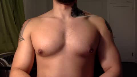 Snapshot of hornybbcxx chatting on 02.01.25 hornybbcxx online show from 02.01.25