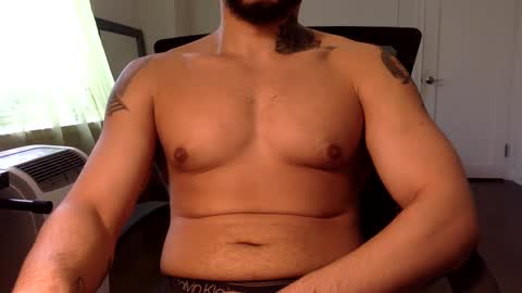 Snapshot of hornybbcxx chatting on 02.08.25 hornybbcxx online show from 02.08.25