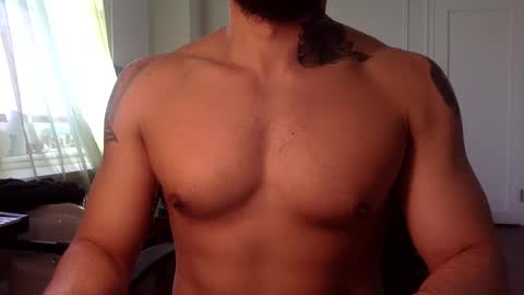 Snapshot of hornybbcxx chatting on 03.01.25 hornybbcxx online show from 03.01.25