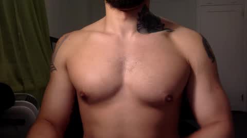 Snapshot of hornybbcxx chatting on 03.05.25 hornybbcxx online show from 03.05.25