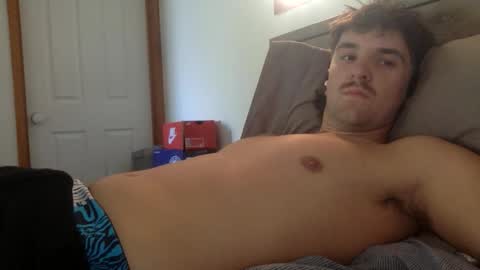 Snapshot of hornyboi186 chatting on 11.30.25 hornyboi186 online show from 11.30.25