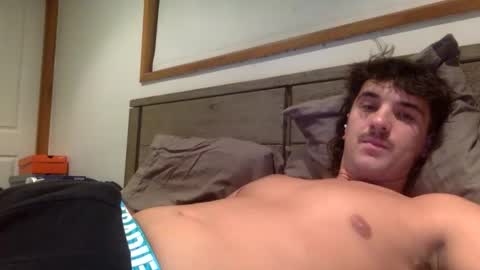 Snapshot of hornyboi186 chatting on 02.07.26 hornyboi186 online show from 02.07.26