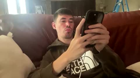 Snapshot of hornyboi2710 chatting on 09.14.25 Justin 7 inches online show from 09.14.25