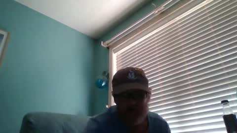 Snapshot of hornyd7711 chatting on 10.05.25 hornyd7711 online show from 10.05.25