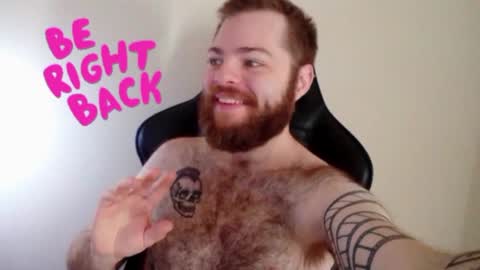 Snapshot of hornyhairy_bi chatting on 12.19.24 Harry online show from 12.19.24