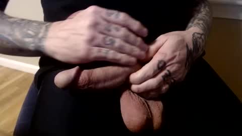 Snapshot of hornyhumpers chatting on 02.03.25 Hornyhumper online show from 02.03.25