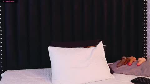 Natasha  online show from 03.25.26