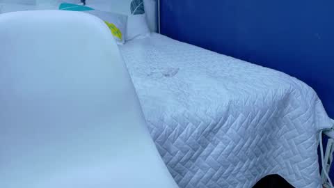 Ambar  online show from 02.14.25