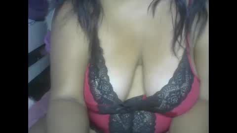 Snapshot of hornymood30 chatting on 01.12.25 Hornymood30 online show from 01.12.25