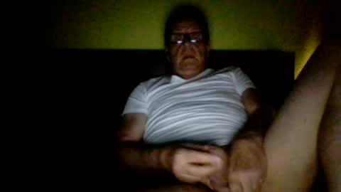 Snapshot of hornyoldman2558 chatting on 07.17.26 hornyoldman2558 online show from 07.17.26