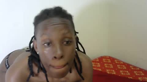 Snapshot of hornysouls01 chatting on 03.02.25 hornysouls01 online show from 03.02.25