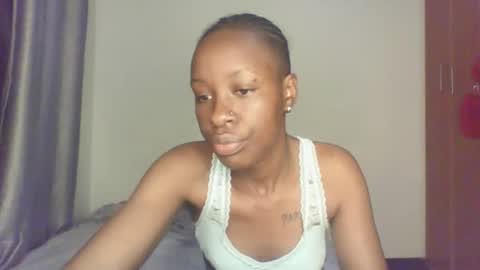 Snapshot of hornysouls01 chatting on 09.15.25 hornysouls01 online show from 09.15.25