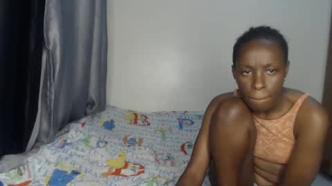 Snapshot of hornysouls01 chatting on 10.02.25 hornysouls01 online show from 10.02.25