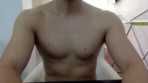 Snapshot of hornyspaniard93 chatting on 06.02.26 hornyspaniard93 online show from 06.02.26