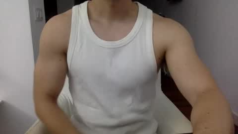 Snapshot of hornyspaniard93 chatting on 06.10.26 hornyspaniard93 online show from 06.10.26