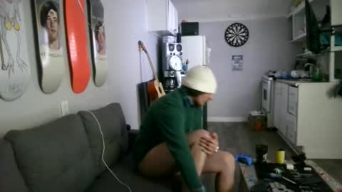 Snapshot of hornysqueeze chatting on 02.18.26 hornysqueeze online show from 02.18.26