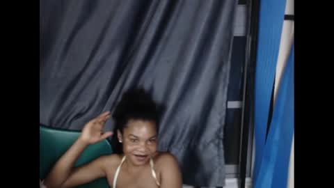 Snapshot of hornyxbum chatting on 12.08.24 hornyxbum online show from 12.08.24