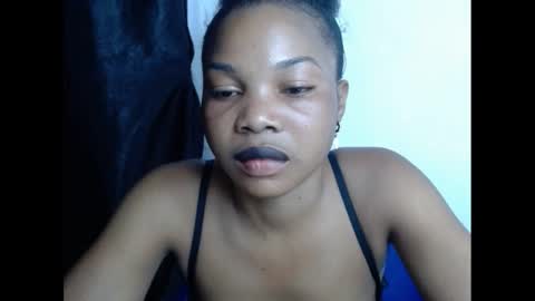 Snapshot of hornyxbum chatting on 01.10.25 hornyxbum online show from 01.10.25