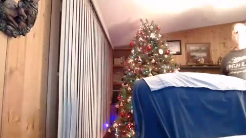 Snapshot of horsebigballs chatting on 01.20.25 horsebigballs online show from 01.20.25