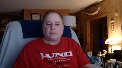 Snapshot of horsebigballs chatting on 02.12.25 horsebigballs online show from 02.12.25