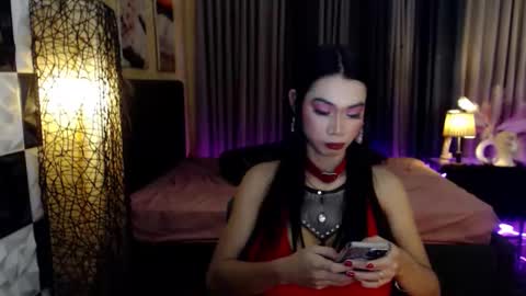 Snapshot of horsecockjanets chatting on 10.22.25 horsecockjanets online show from 10.22.25