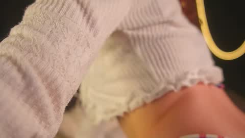 Snapshot of hoshika chatting on 12.16.25 Ann online show from 12.16.25