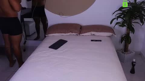 Snapshot of hot69temptation chatting on 05.12.26 Marcus Tatti online show from 05.12.26