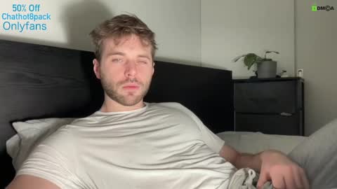 Snapshot of hot8pack01 chatting on 02.07.25 Edward aka Wolf online show from 02.07.25
