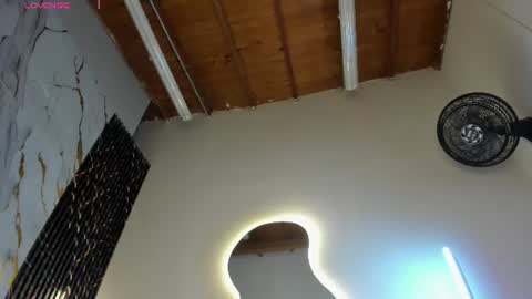 Snapshot of hot__genesis chatting on 06.14.26 hot__genesis online show from 06.14.26