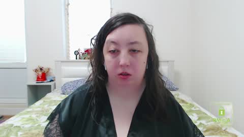 Snapshot of hot_and_pretty chatting on 01.21.25 Lila online show from 01.21.25