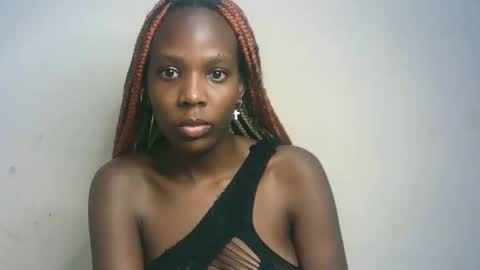 Snapshot of hot_berry2003 chatting on 01.28.25 Millie online show from 01.28.25