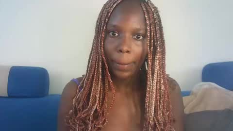 Snapshot of hot_berry2003 chatting on 02.21.25 Millie online show from 02.21.25