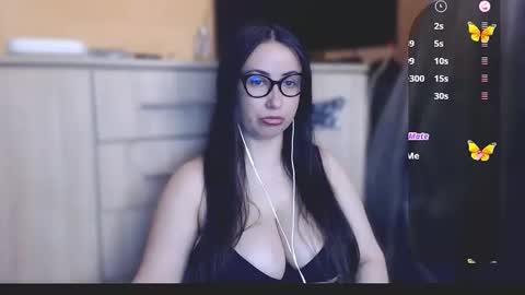 Snapshot of hot_big_ass chatting on 03.17.26 v online show from 03.17.26