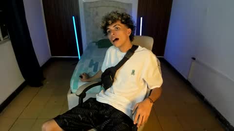 hot bunny online show from 11.24.25