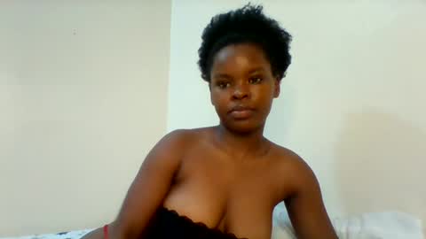 Snapshot of hot_cammy08 chatting on 06.18.26 sweet cammy online show from 06.18.26