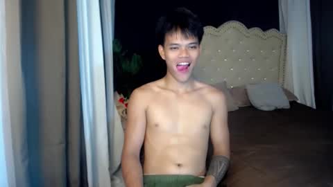 Snapshot of hot_fucker_ chatting on 10.22.25 hot_fucker_ online show from 10.22.25
