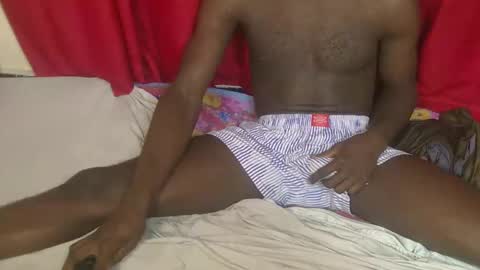 Snapshot of hot_fuckers44 chatting on 10.16.25 roy AND eddie online show from 10.16.25