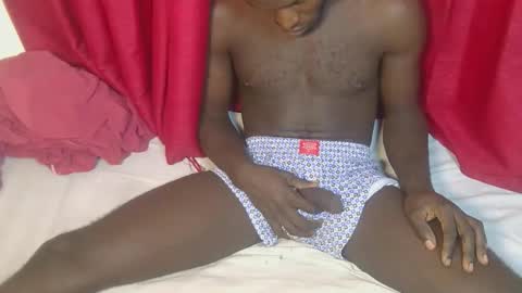 Snapshot of hot_fuckers44 chatting on 10.17.25 roy AND eddie online show from 10.17.25