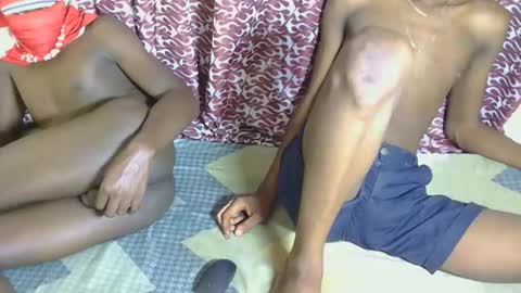 Snapshot of hot_fuckers44 chatting on 12.13.25 roy AND eddie online show from 12.13.25