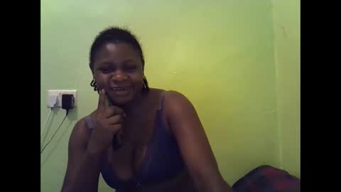 Snapshot of hot_girlly chatting on 11.14.25 hot_girlly online show from 11.14.25