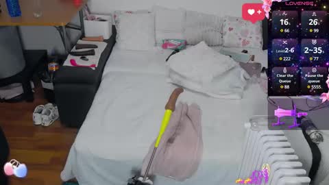 Jessica  Tyler online show from 01.19.25